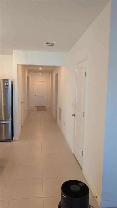 En Venta: $380,000 (4 camas, 2 baños, 1844 Pies cuadrados)