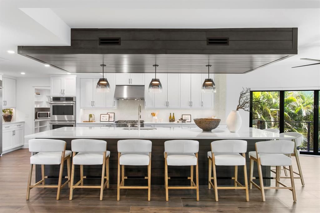 For Sale: $4,500,000 (5 beds, 4 baths, 3928 Square Feet)