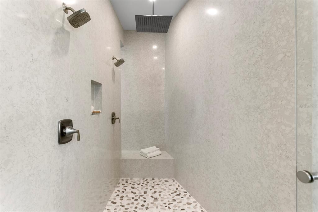 For Sale: $4,500,000 (5 beds, 4 baths, 3928 Square Feet)