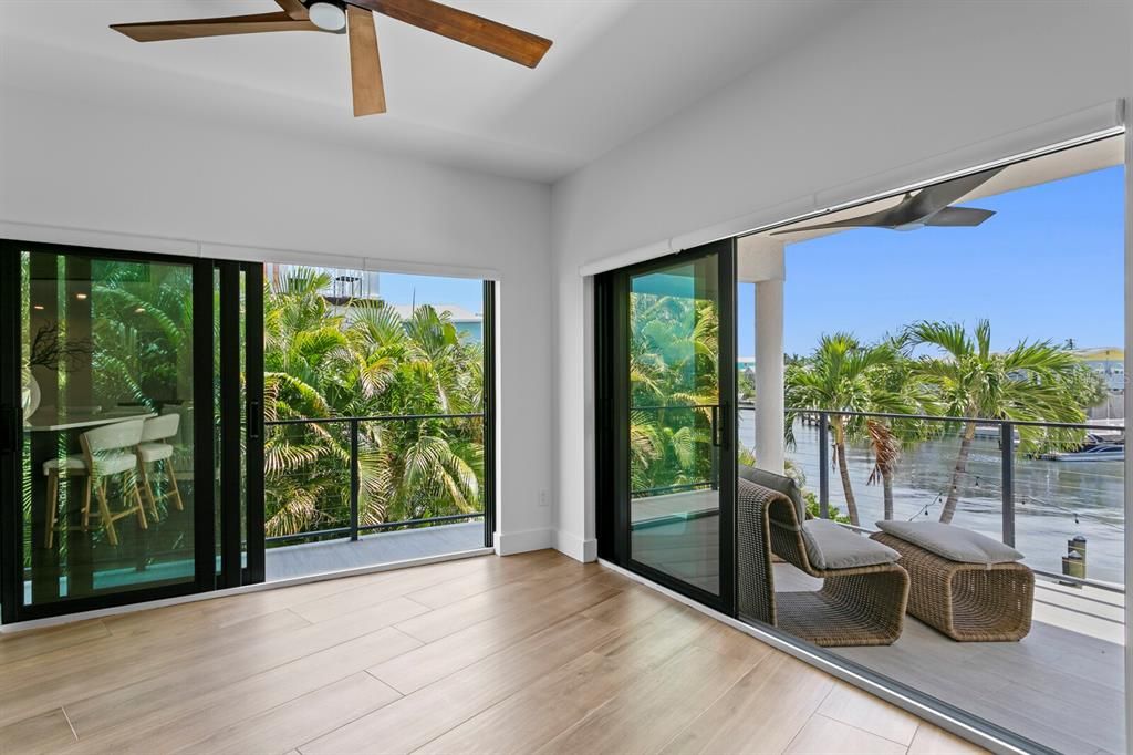 For Sale: $4,500,000 (5 beds, 4 baths, 3928 Square Feet)