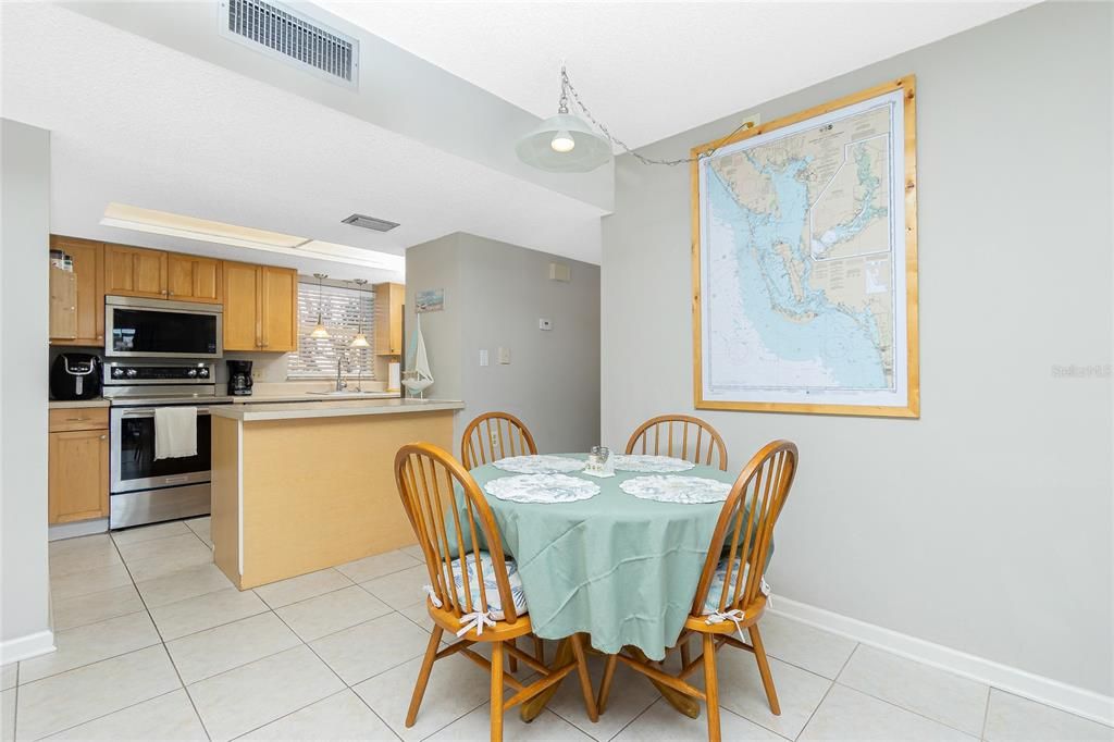 For Rent: $1,650 (2 beds, 2 baths, 1012 Square Feet)