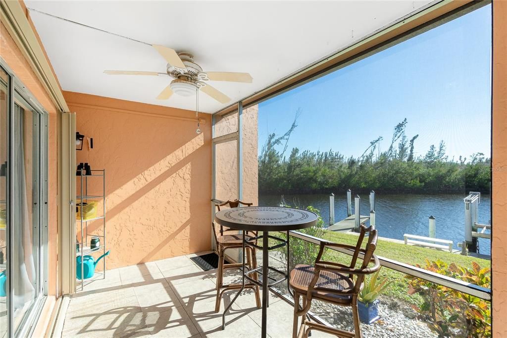 For Rent: $1,650 (2 beds, 2 baths, 1012 Square Feet)