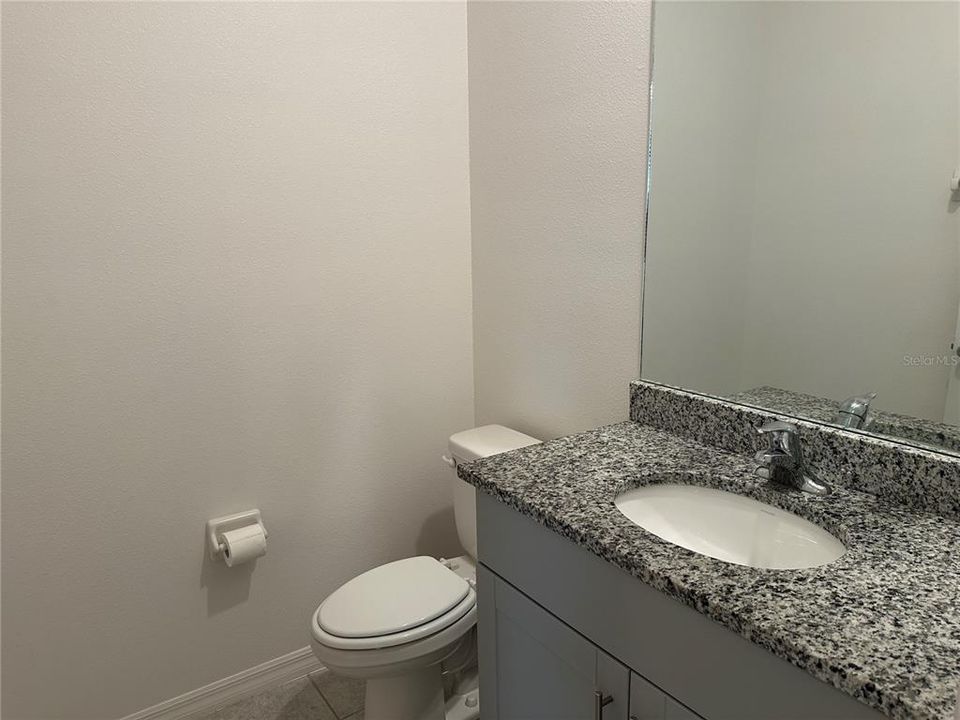 В аренду: $2,200 (3 спален, 2 ванн, 1703 Квадратных фут)