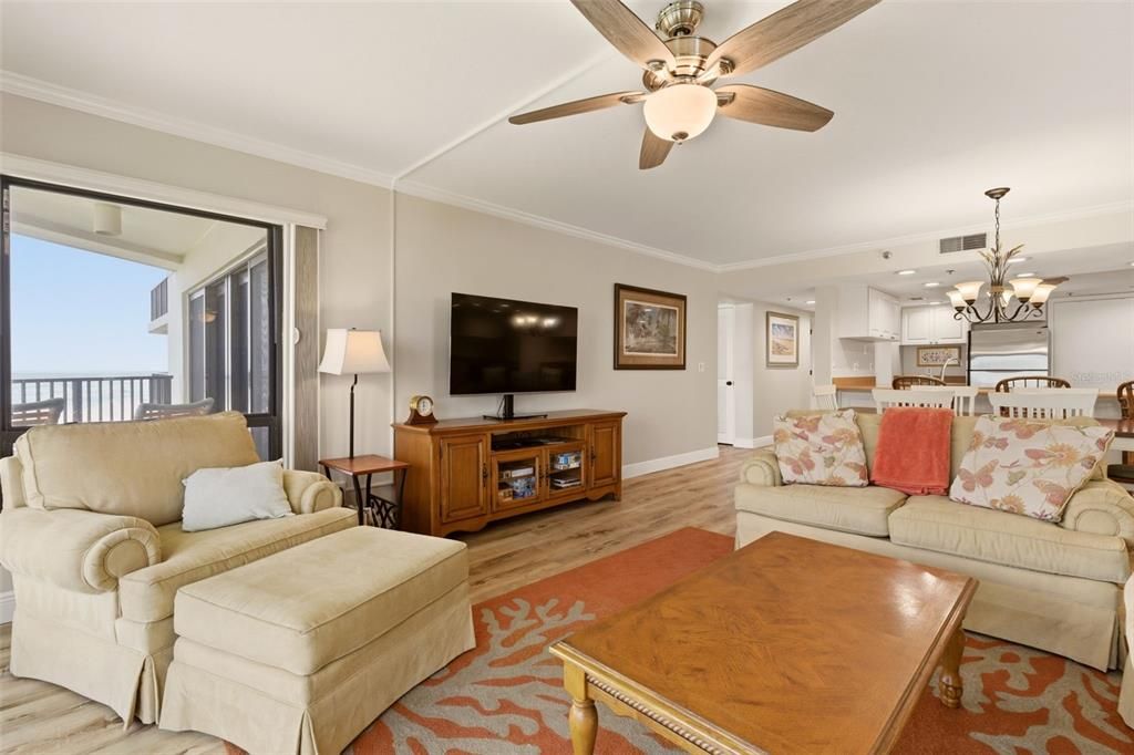 En Venta: $775,000 (2 camas, 2 baños, 1200 Pies cuadrados)