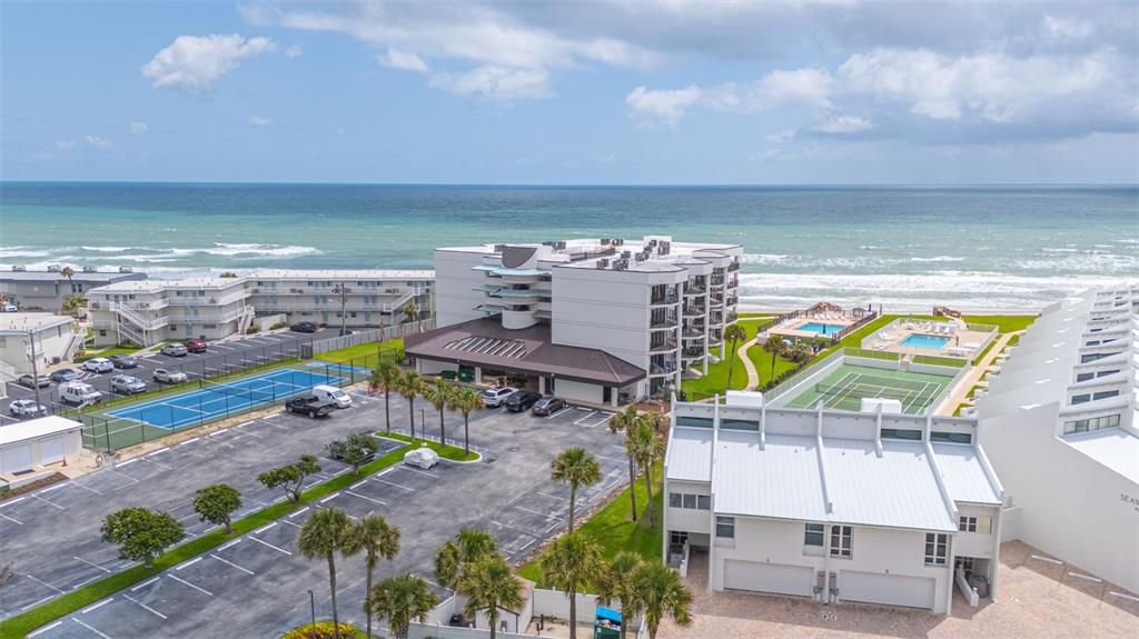 En Venta: $775,000 (2 camas, 2 baños, 1200 Pies cuadrados)