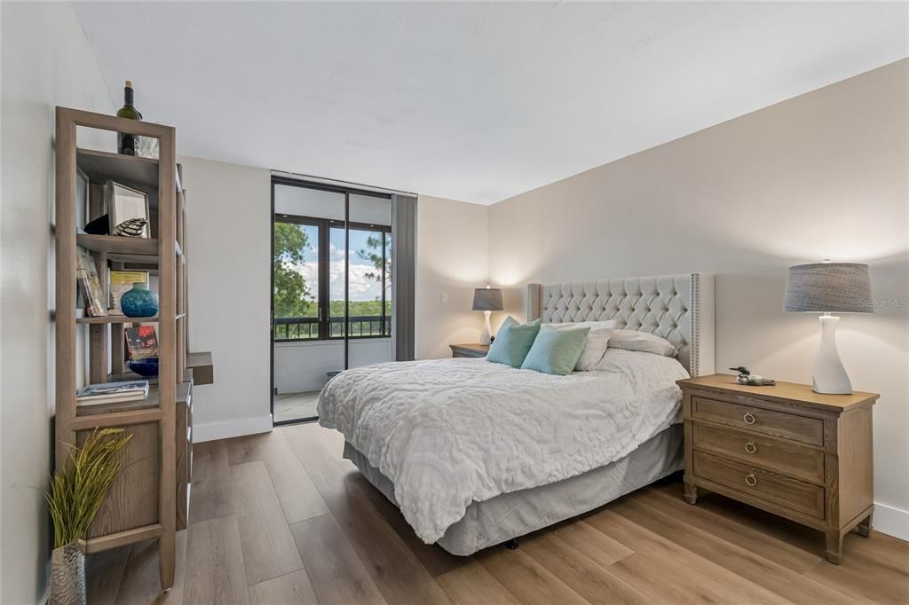 В аренду: $3,000 (2 спален, 2 ванн, 1330 Квадратных фут)