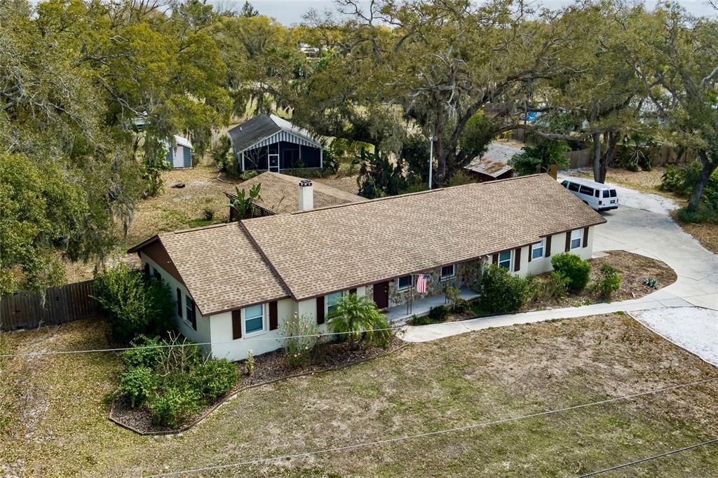 Activo con contrato: $565,000 (3 camas, 2 baños, 1713 Pies cuadrados)