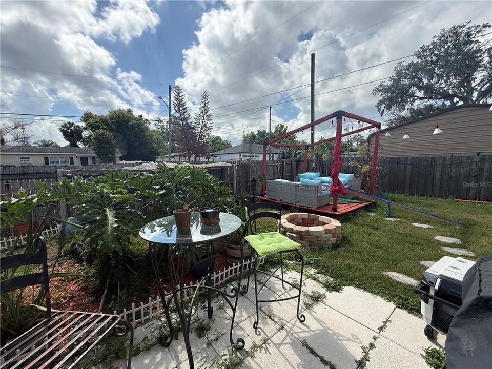 En Venta: $450,000 (6 camas, 4 baños, 3036 Pies cuadrados)
