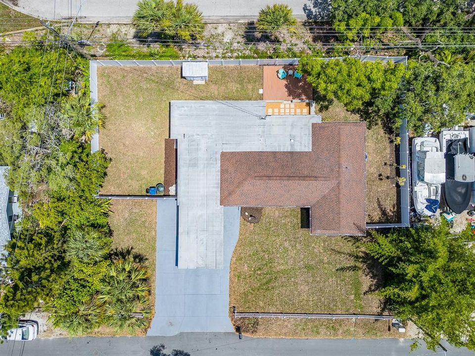 For Sale: $579,000 (4 beds, 2 baths, 1395 Square Feet)