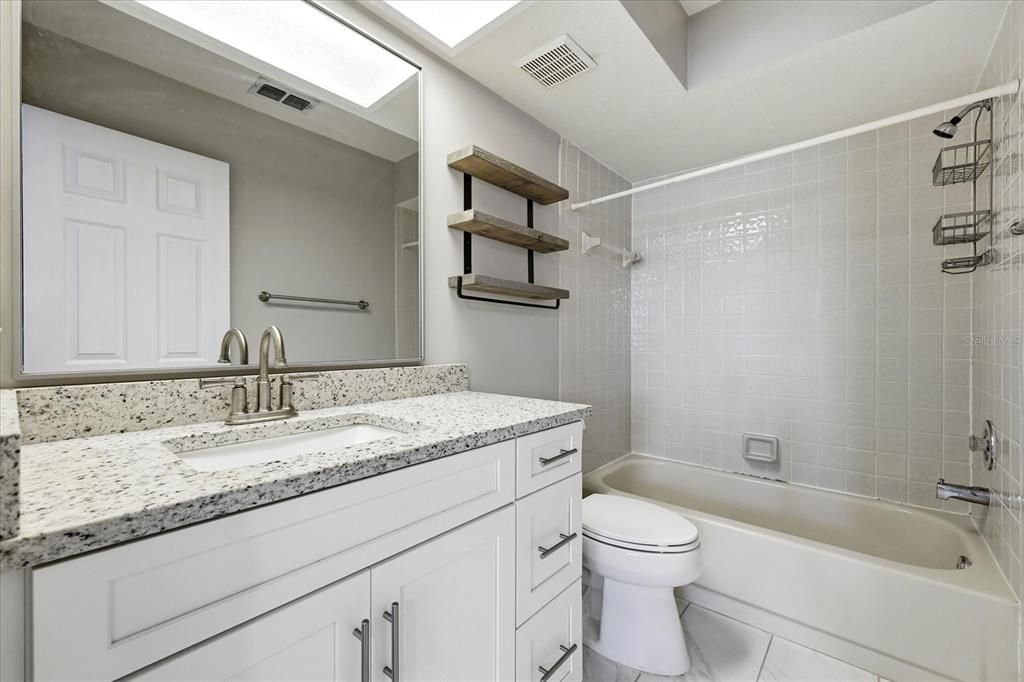 For Sale: $529,000 (2 beds, 2 baths, 1330 Square Feet)
