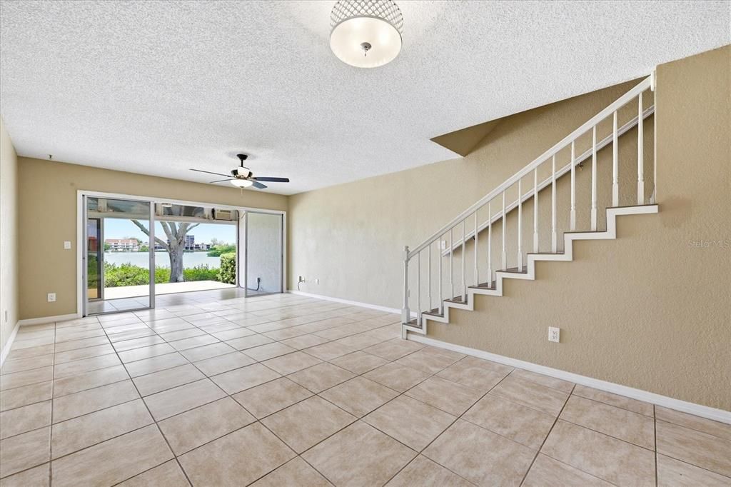 For Sale: $529,000 (2 beds, 2 baths, 1330 Square Feet)