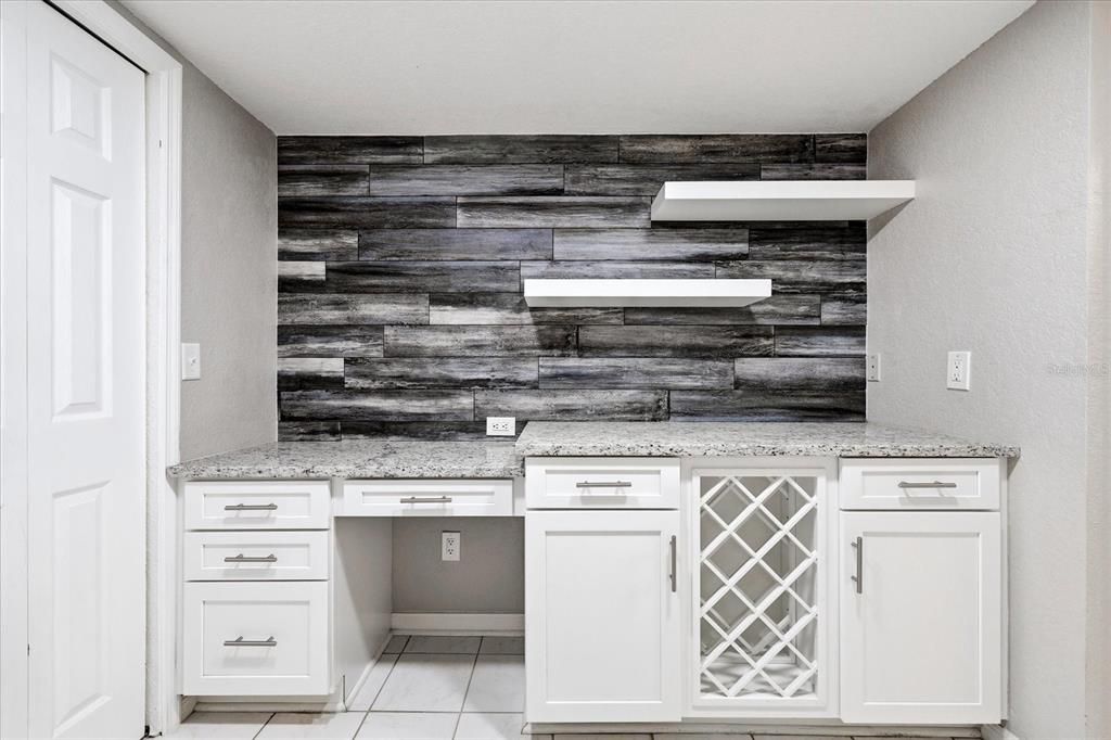 For Sale: $529,000 (2 beds, 2 baths, 1330 Square Feet)