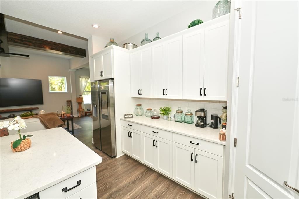 En Renta: $5,750 (5 camas, 3 baños, 2910 Pies cuadrados)