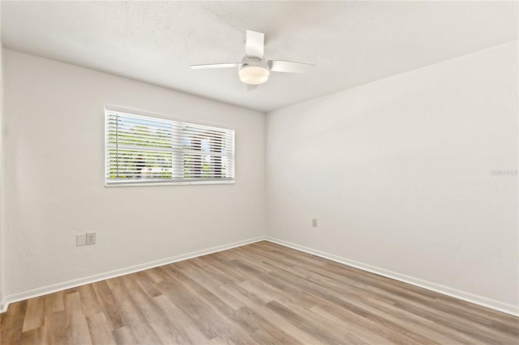 В аренду: $4,250 (3 спален, 2 ванн, 1587 Квадратных фут)