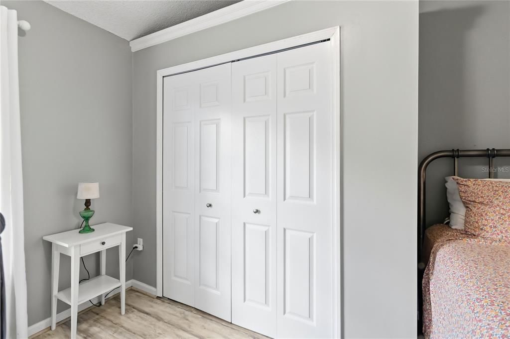 For Sale: $320,000 (2 beds, 2 baths, 1133 Square Feet)