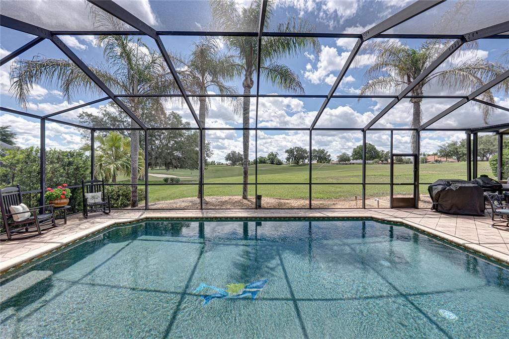 Active With Contract: $700,000 (3 beds, 3 baths, 2471 Square Feet)