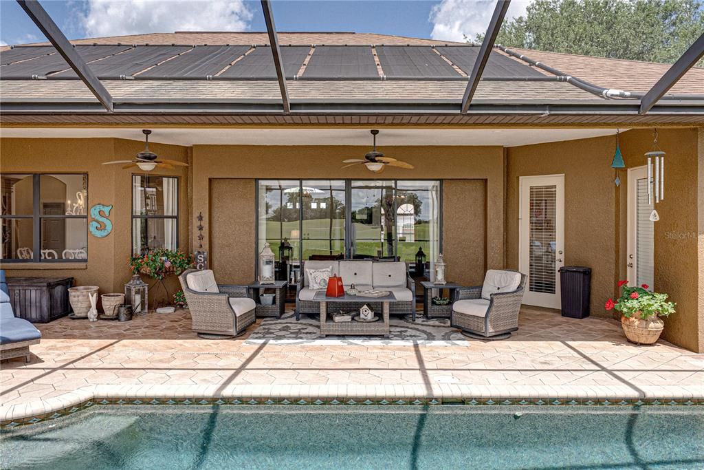 Active With Contract: $700,000 (3 beds, 3 baths, 2471 Square Feet)