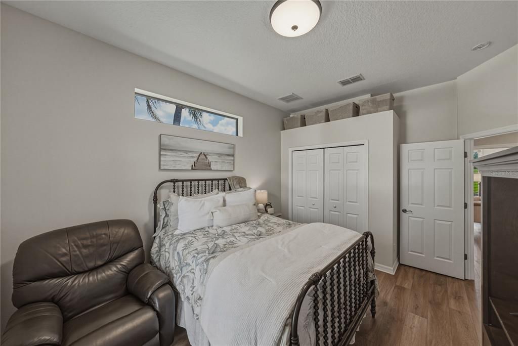 Active With Contract: $700,000 (3 beds, 3 baths, 2471 Square Feet)