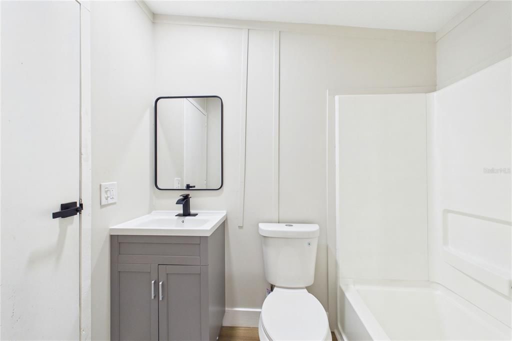 For Sale: $274,900 (3 beds, 2 baths, 2052 Square Feet)