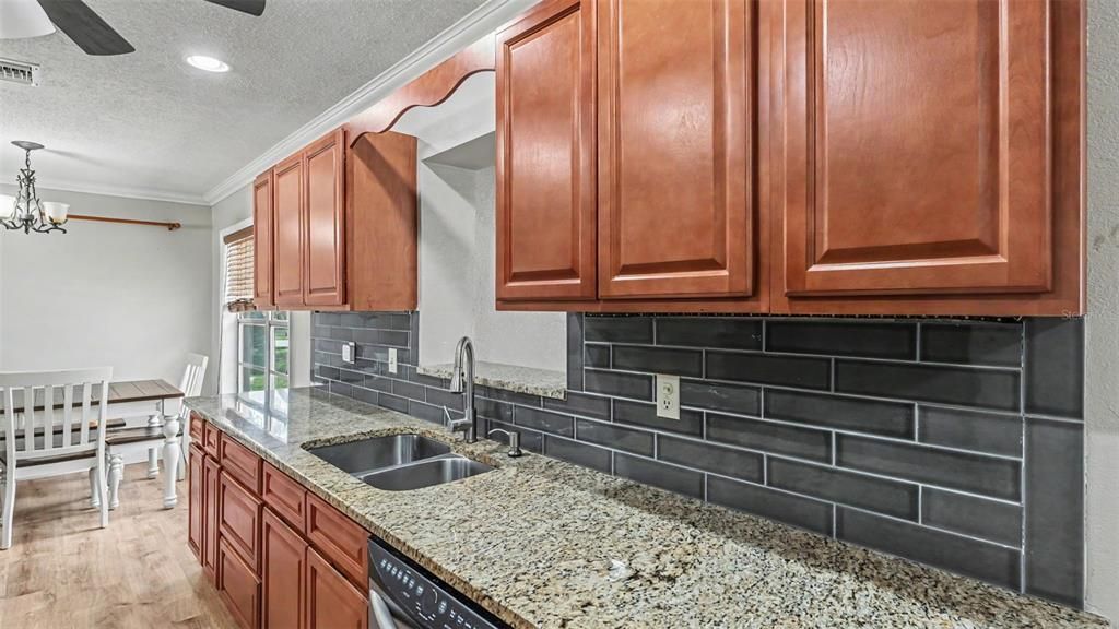 For Sale: $299,900 (4 beds, 2 baths, 1860 Square Feet)