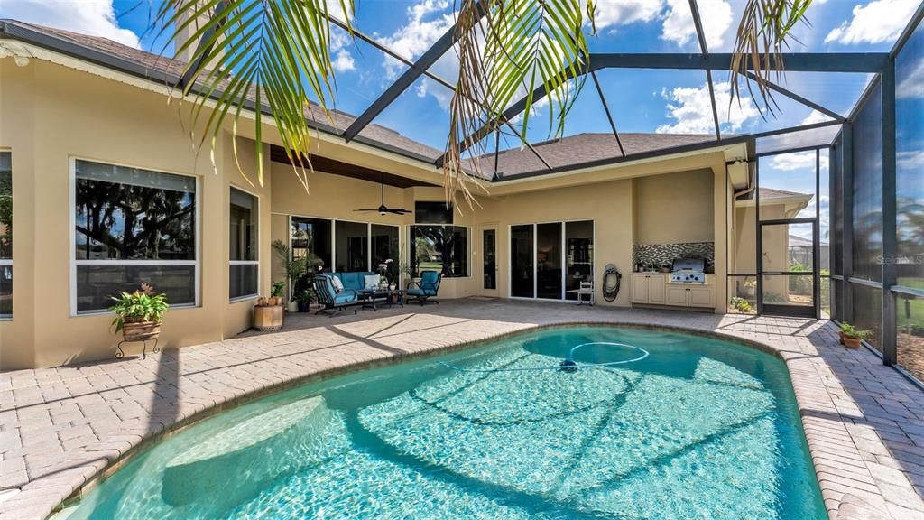 For Sale: $865,000 (3 beds, 3 baths, 3451 Square Feet)