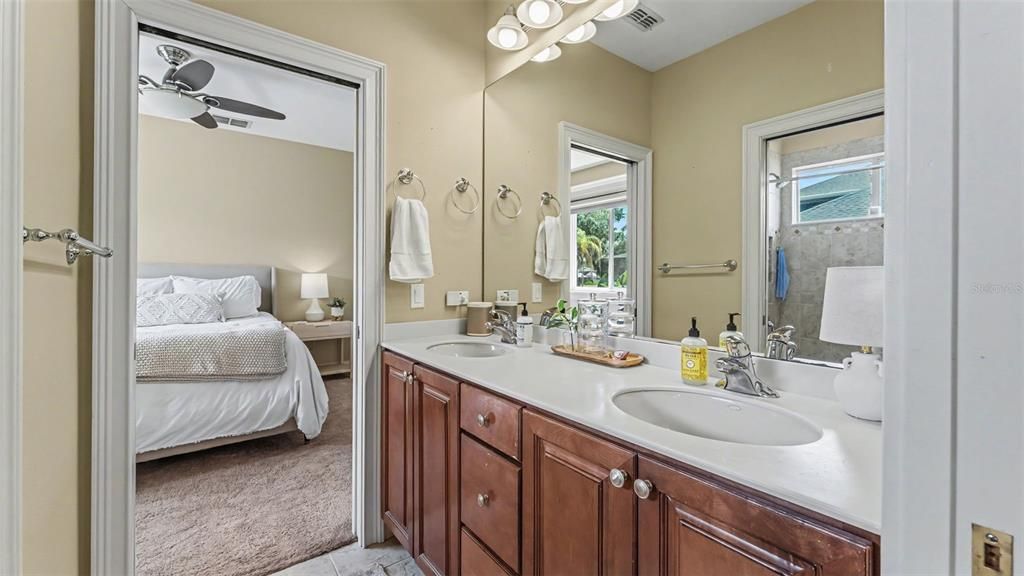 For Sale: $865,000 (3 beds, 3 baths, 3451 Square Feet)