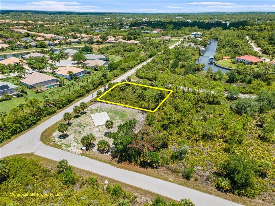 待售: $29,000 (0.32 acres)
