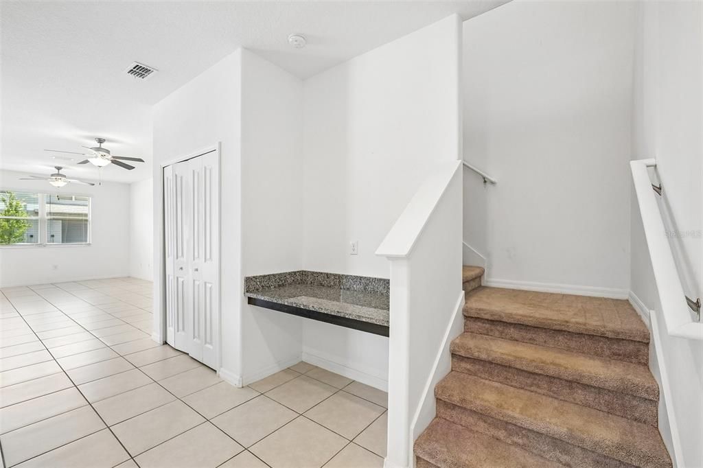 En Venta: $289,000 (3 camas, 2 baños, 1854 Pies cuadrados)