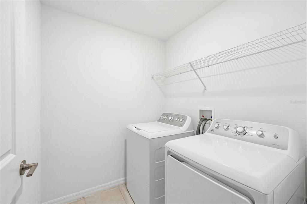 En Venta: $289,000 (3 camas, 2 baños, 1854 Pies cuadrados)