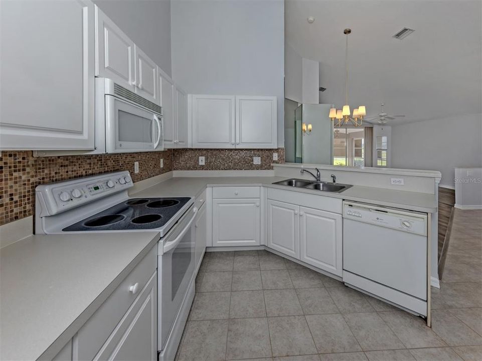En Venta: $259,000 (3 camas, 2 baños, 1488 Pies cuadrados)