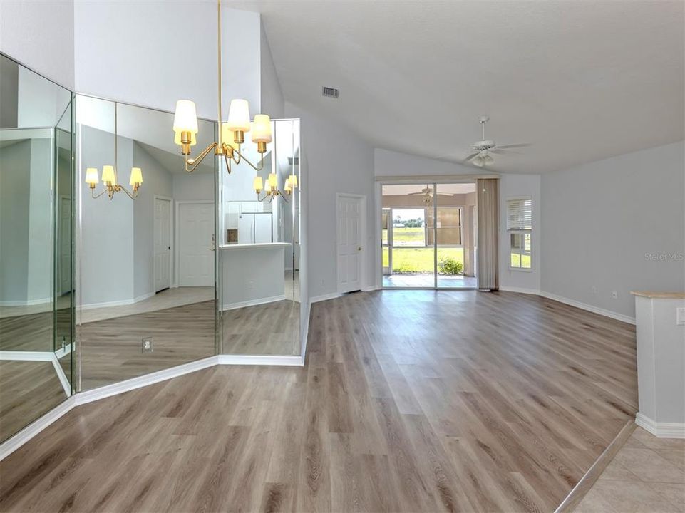 En Venta: $259,000 (3 camas, 2 baños, 1488 Pies cuadrados)