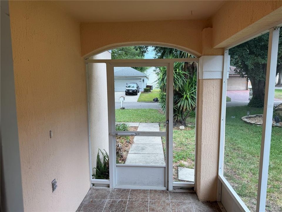For Rent: $1,975 (3 beds, 2 baths, 1546 Square Feet)