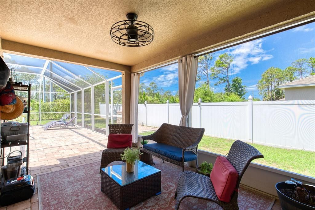 En Venta: $569,900 (4 camas, 2 baños, 2907 Pies cuadrados)