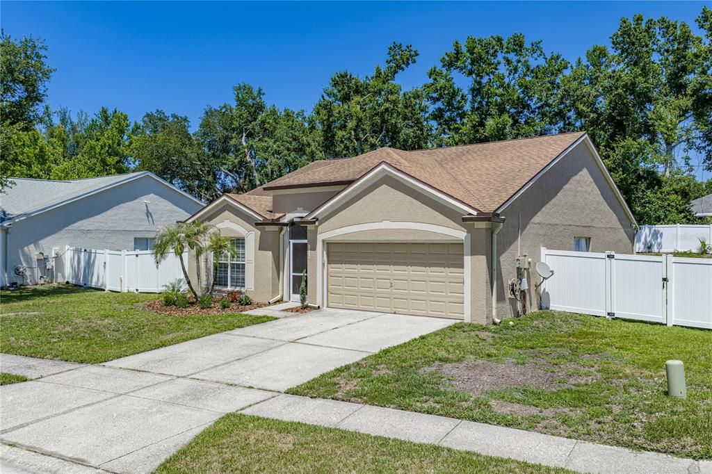 For Sale: $375,000 (3 beds, 2 baths, 1505 Square Feet)