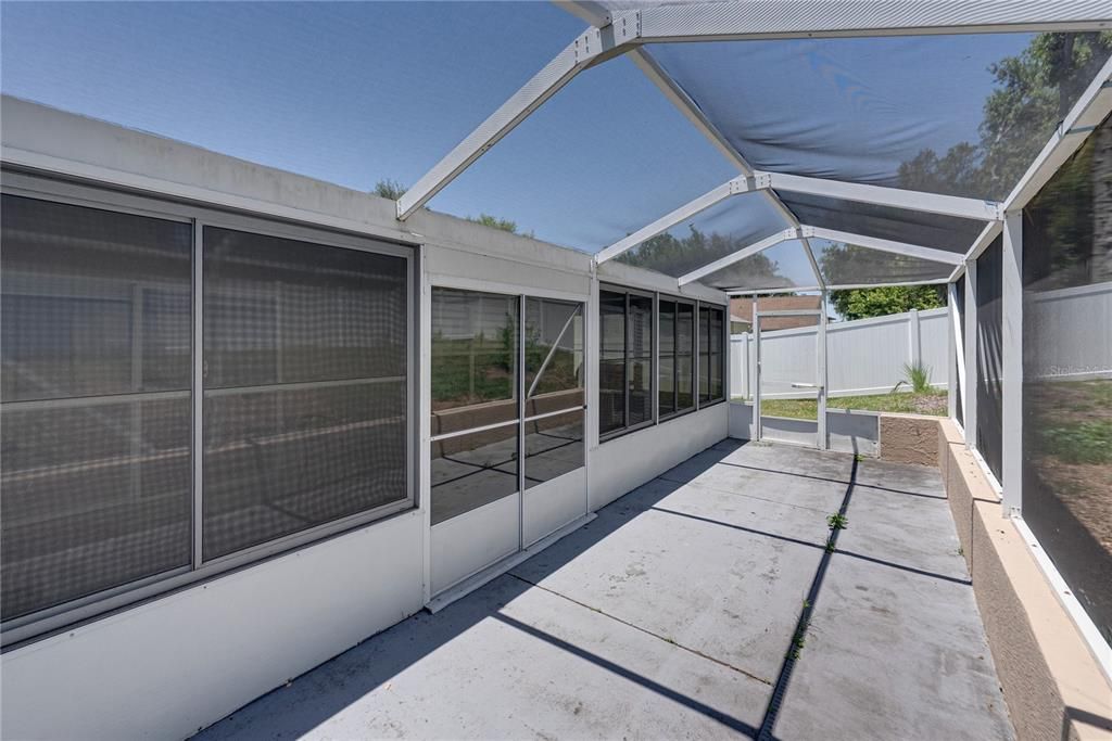 For Sale: $375,000 (3 beds, 2 baths, 1505 Square Feet)