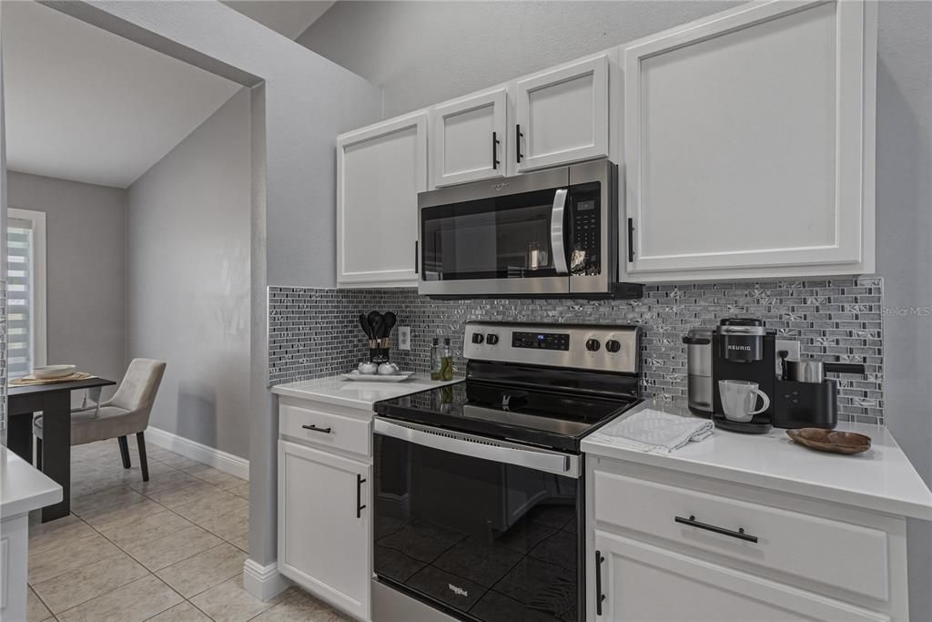 For Sale: $375,000 (3 beds, 2 baths, 1505 Square Feet)