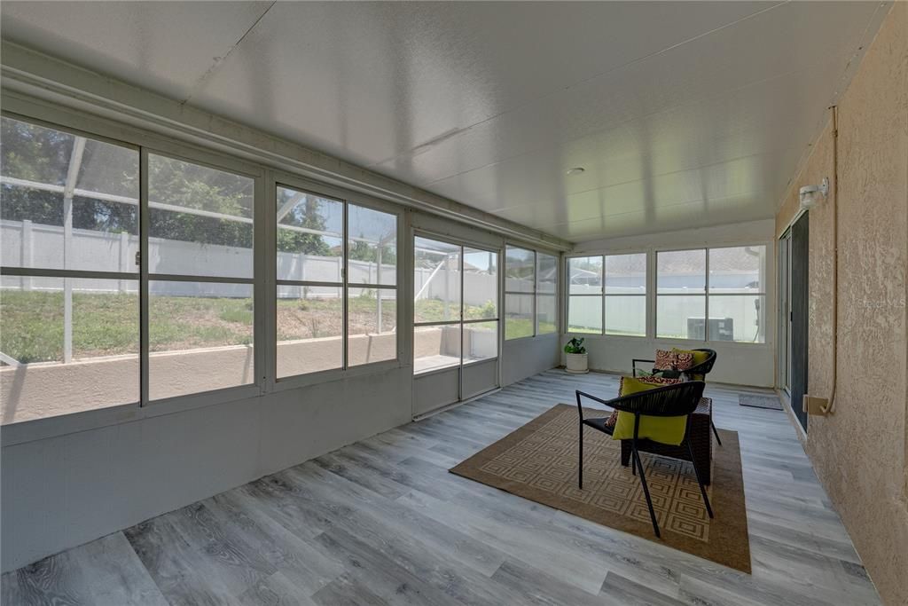 For Sale: $375,000 (3 beds, 2 baths, 1505 Square Feet)