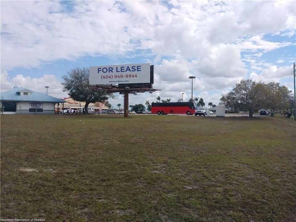 For Sale: $600,000 (0.56 acres)