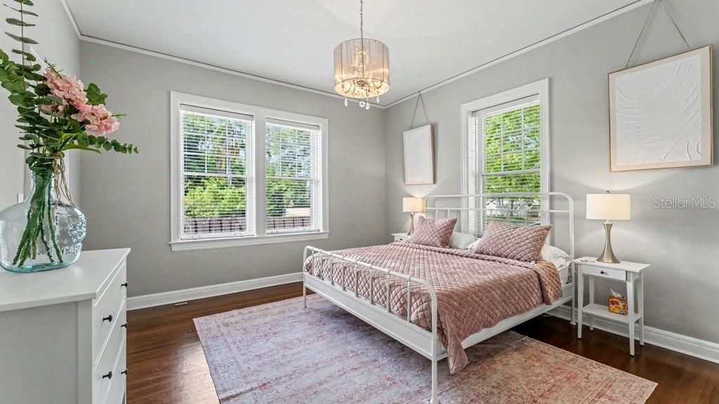 For Sale: $634,900 (3 beds, 2 baths, 2588 Square Feet)