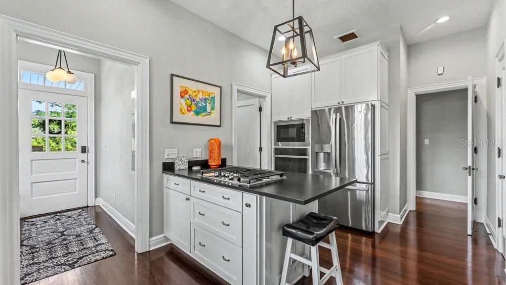 For Sale: $634,900 (3 beds, 2 baths, 2588 Square Feet)