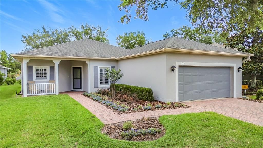 Active With Contract: $270,000 (2 beds, 2 baths, 1467 Square Feet)