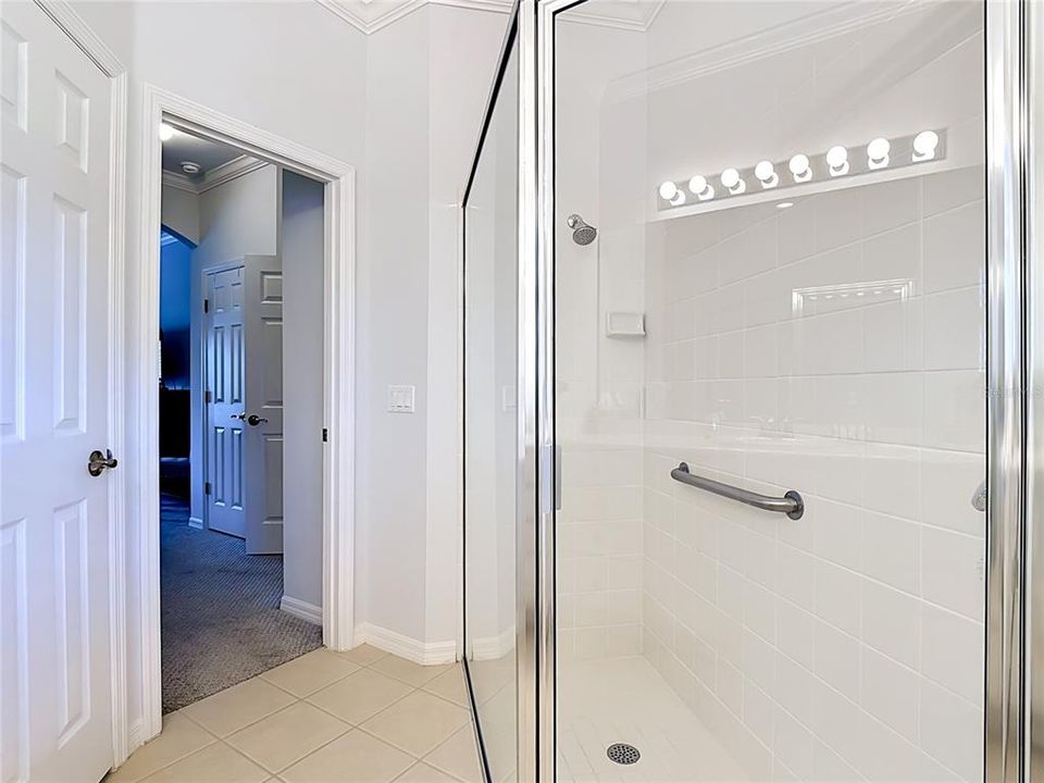 Active With Contract: $270,000 (2 beds, 2 baths, 1467 Square Feet)