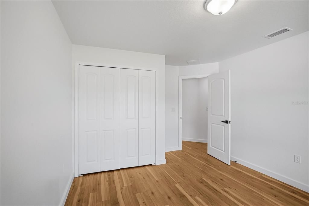 For Sale: $350,000 (4 beds, 2 baths, 1720 Square Feet)