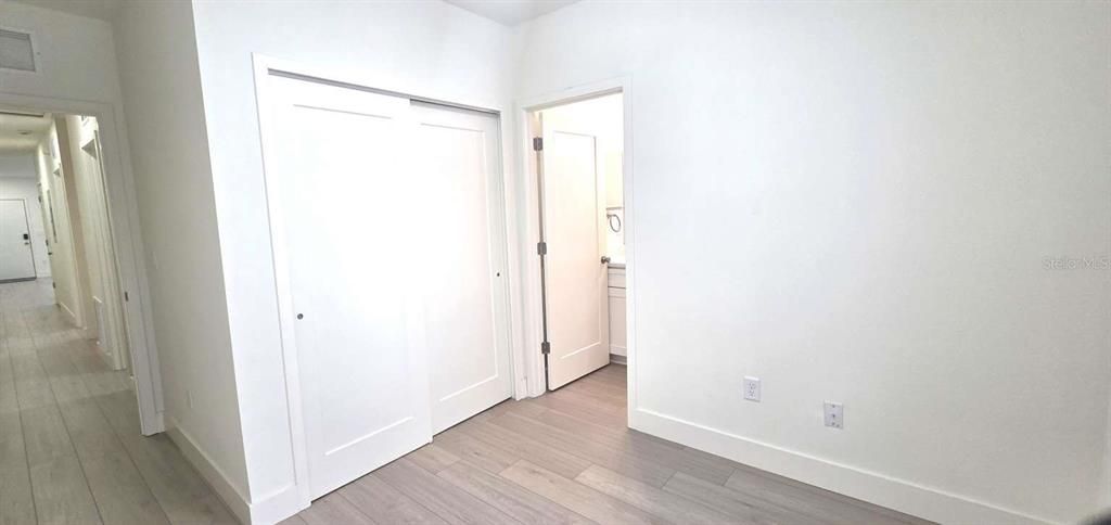 For Rent: $2,195 (3 beds, 2 baths, 1000 Square Feet)