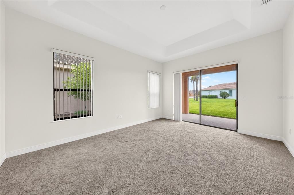 En Venta: $499,900 (3 camas, 3 baños, 2580 Pies cuadrados)