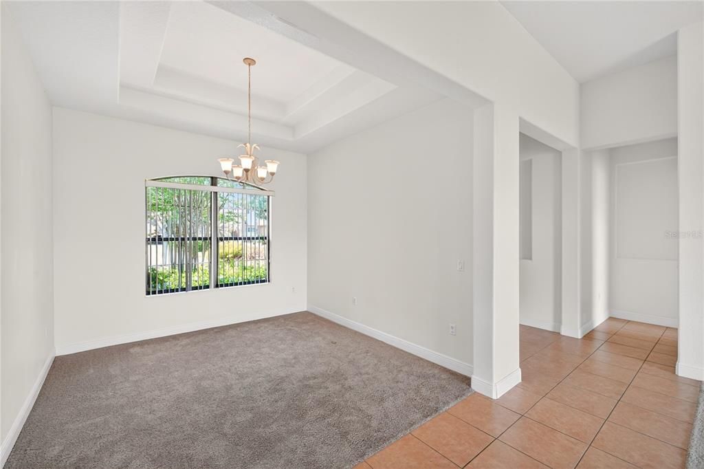 En Venta: $499,900 (3 camas, 3 baños, 2580 Pies cuadrados)