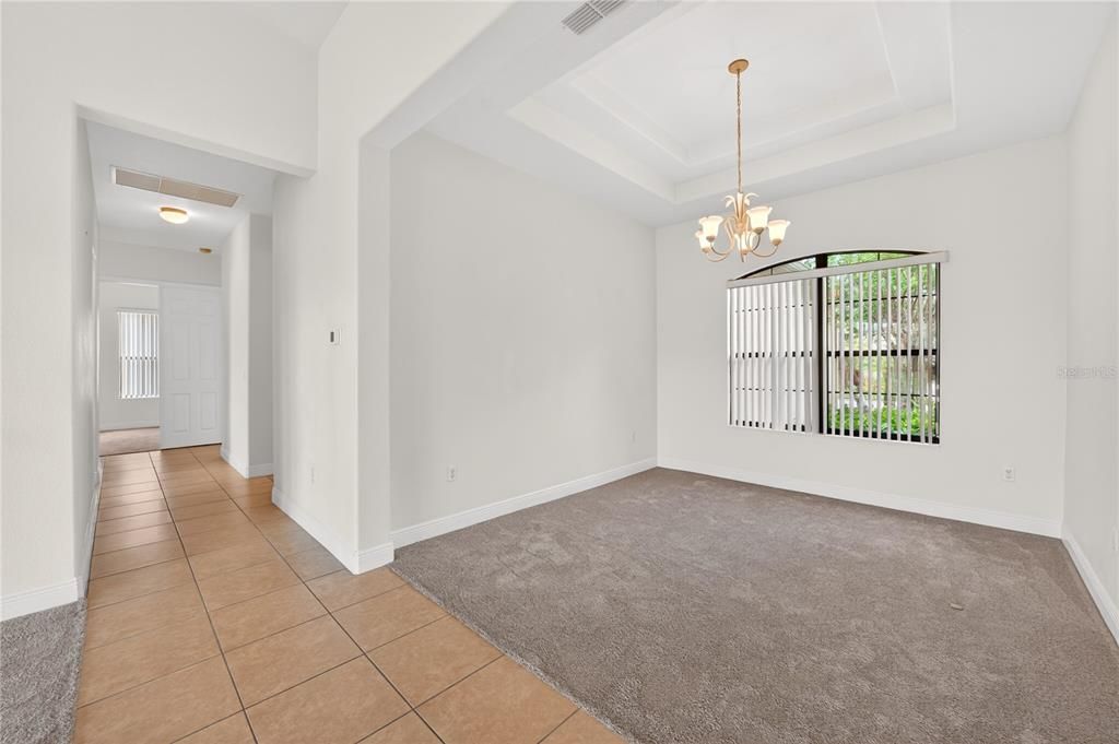 En Venta: $499,900 (3 camas, 3 baños, 2580 Pies cuadrados)