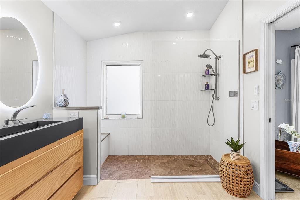 En Venta: $538,000 (3 camas, 2 baños, 1834 Pies cuadrados)