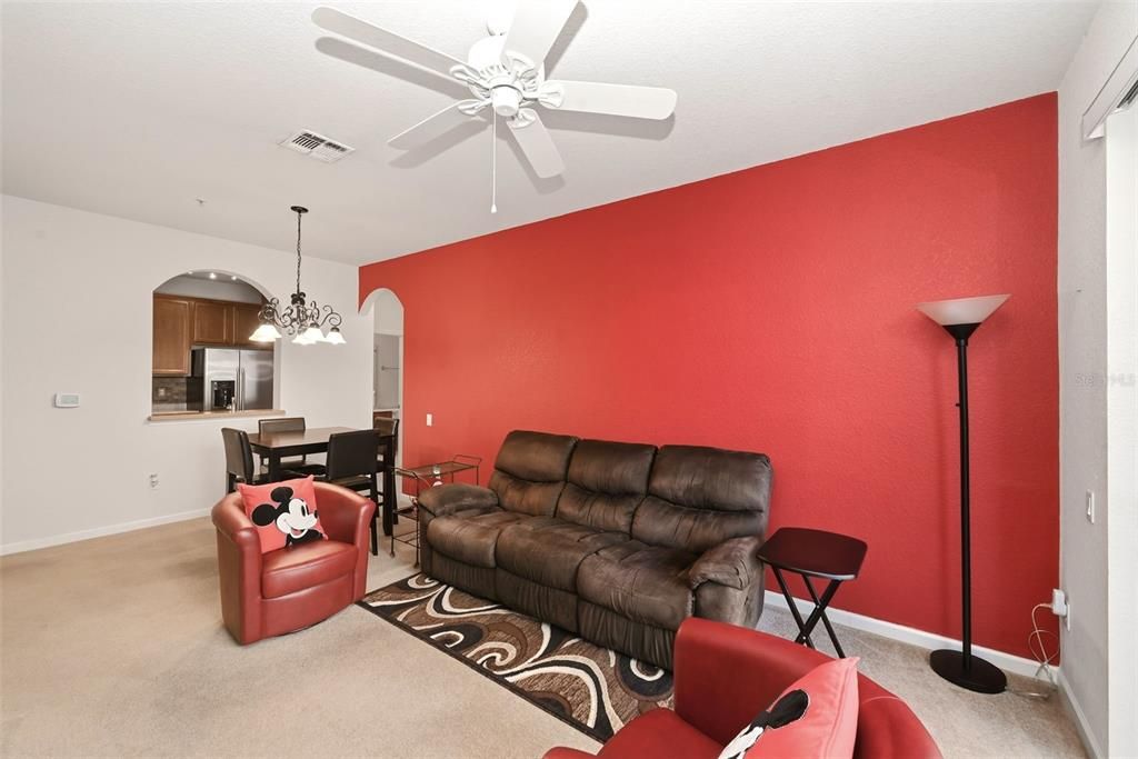 For Sale: $159,950 (2 beds, 2 baths, 1112 Square Feet)