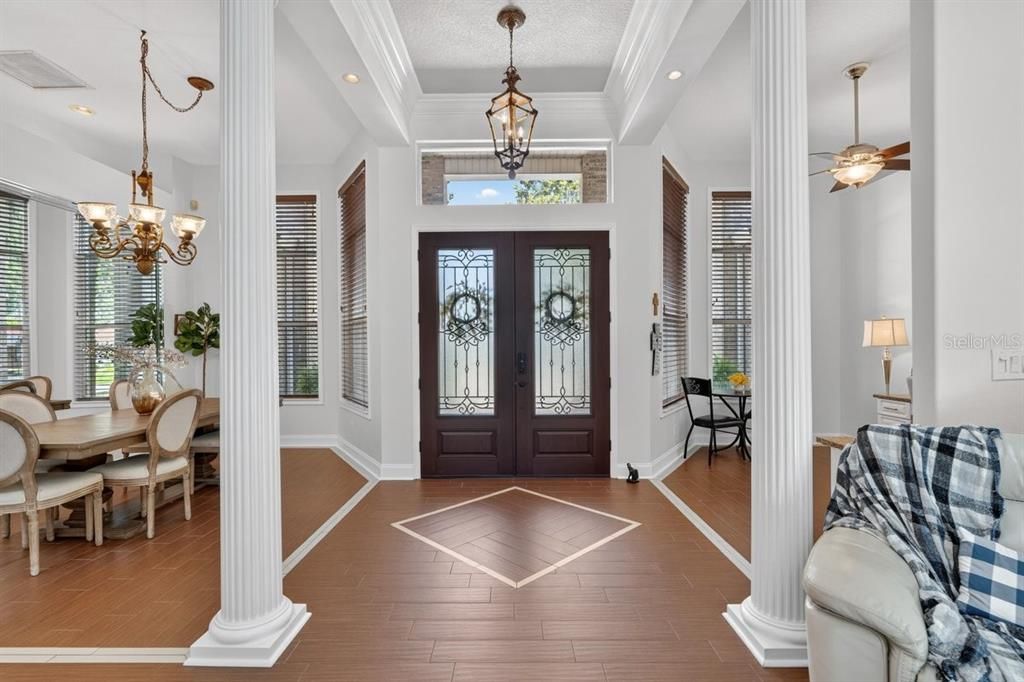 For Sale: $599,999 (4 beds, 3 baths, 2768 Square Feet)